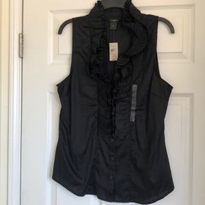 Ann Taylor. Sleeve less. blouse. Cool, comfy.